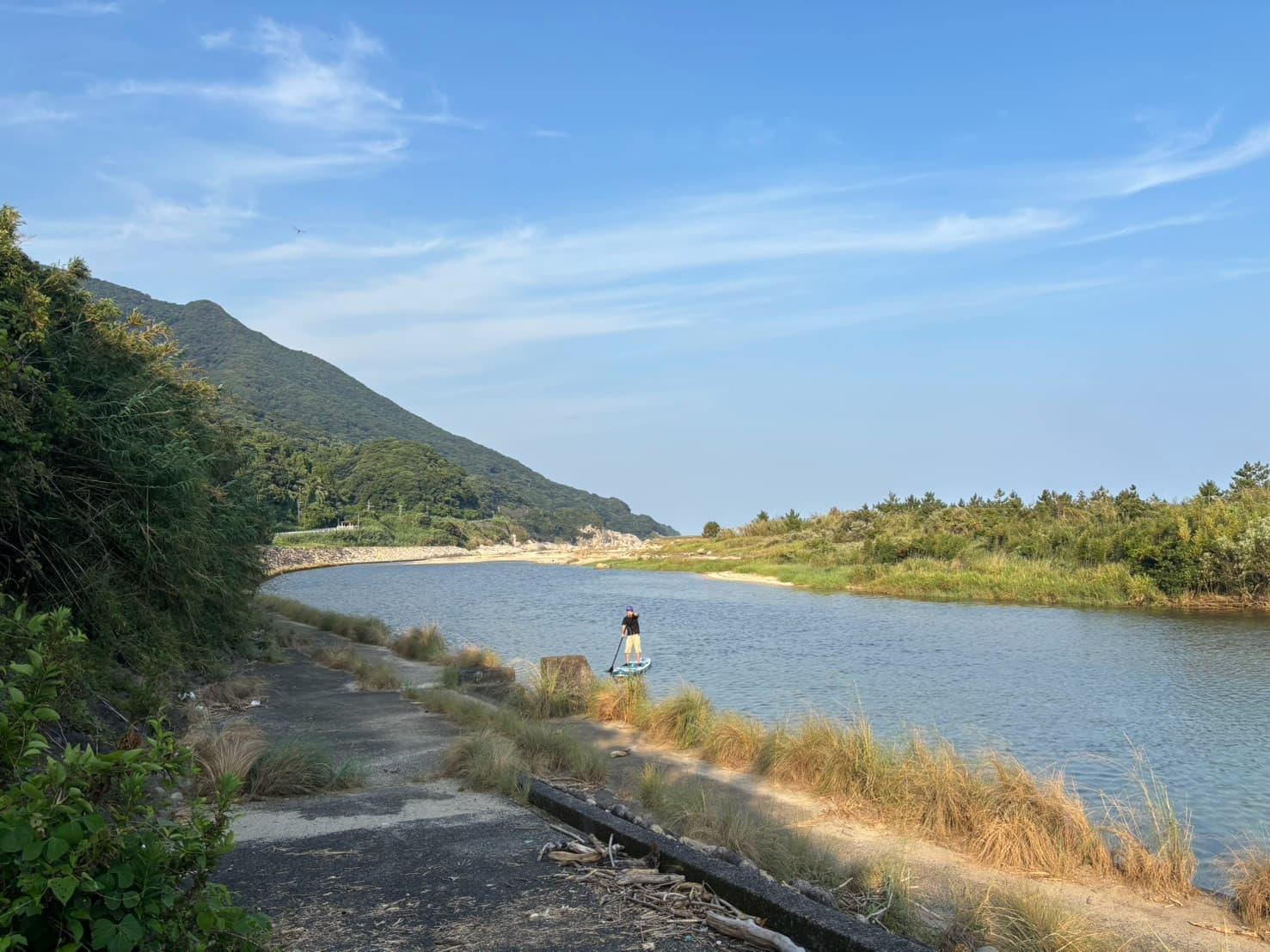 鹿児島県肝属郡肝付町の売買物件/オーナー様がSUPをしてるところを撮らせていただきました。