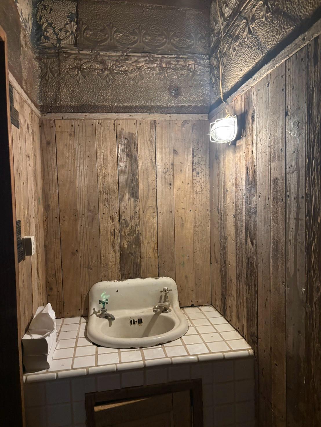 鹿児島市東千石町の売買物件/トイレ手洗い