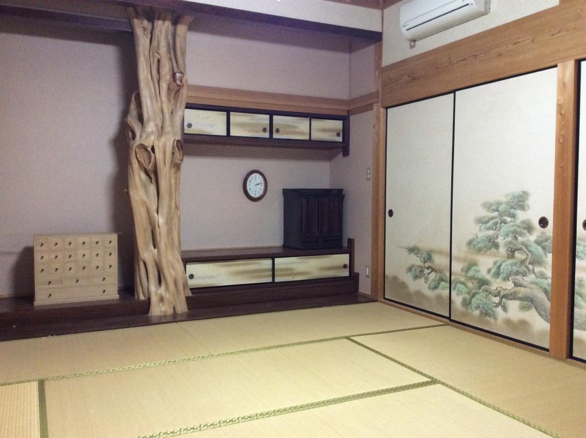 鹿児島県隼人町の売買物件/床の間があり、趣ある和室