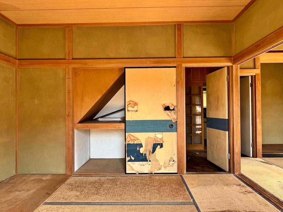 鎌倉市梶原五丁目の売買物件/室内は使い尽くされた感じもありますが、それでちょうどいいと私は感じます。