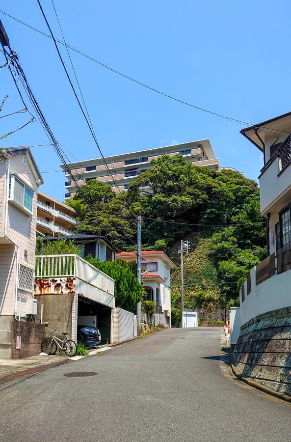逗子市小坪七丁目の売買物件/物件までの道のり