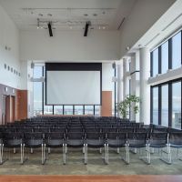 横浜市神奈川区鶴屋町一丁目の賃貸物件/ホール｜イベント仕様にすれば最大135人収容可能な空間になります