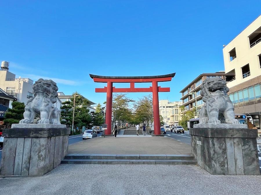 鎌倉市小町二丁目の賃貸物件/朝は人が少ないのでおすすめです