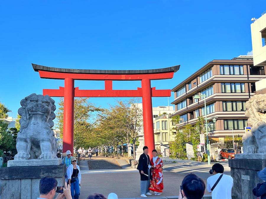 鎌倉市小町二丁目の賃貸物件/日中はこのように、華やかな鎌倉。これも日常です。