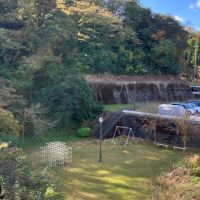 鎌倉市梶原五丁目の賃貸物件/眺望｜バルコニーからは公園も見えます。(2024年11月撮影)