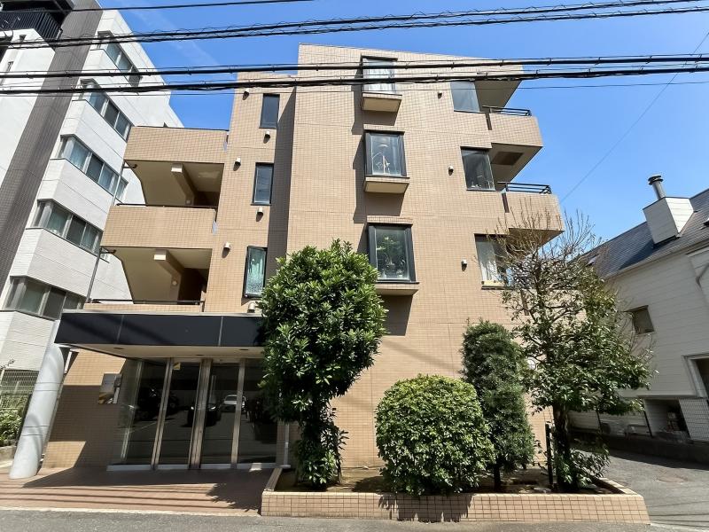 藤沢市片瀬海岸二丁目の売買物件/マンションの外観