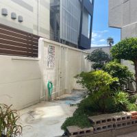 藤沢市片瀬海岸二丁目の売買物件/共有部│砂汚れは洗い落としてから入館しましょう