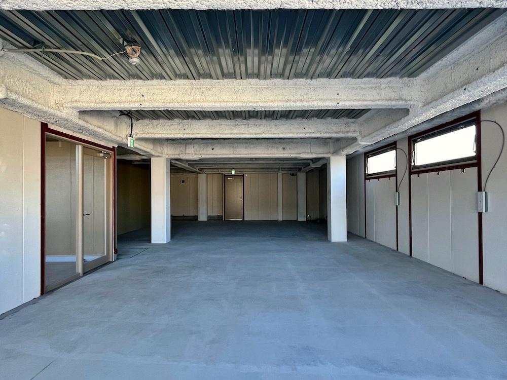 鎌倉市小町二丁目の賃貸物件/2FB区画｜バックサイドを見る