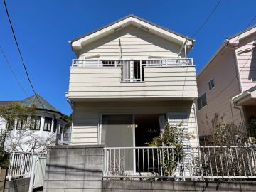 鎌倉市二階堂の売買物件/山門に守られた改装素材
