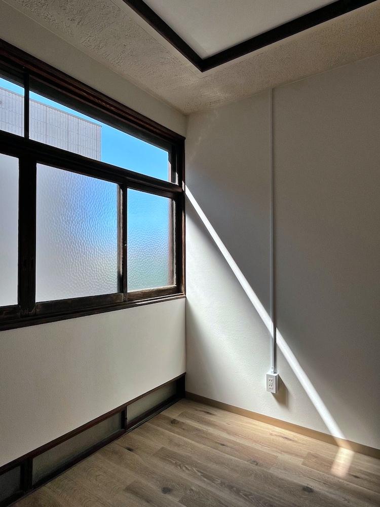 鎌倉市御成町の賃貸物件/#02の光のラインはいつまでも見ていられます
