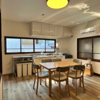 鎌倉市御成町の賃貸物件/シェアキッチン「SHOKUDOU」｜シェアハウスと方たちと共に利用できます