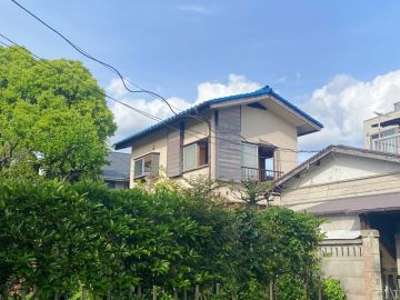 鎌倉市雪ノ下一丁目の賃貸物件/青瓦の物見やぐら