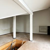 鎌倉市西鎌倉四丁目の売買物件/3階という名の屋根裏部屋｜梯子で上がります。ここからバルコニーへ