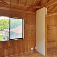 逗子市桜山五丁目の賃貸物件/D区画│LDK12帖と洋室6帖。窓際に机を置いて、読書や仕事など作業したい