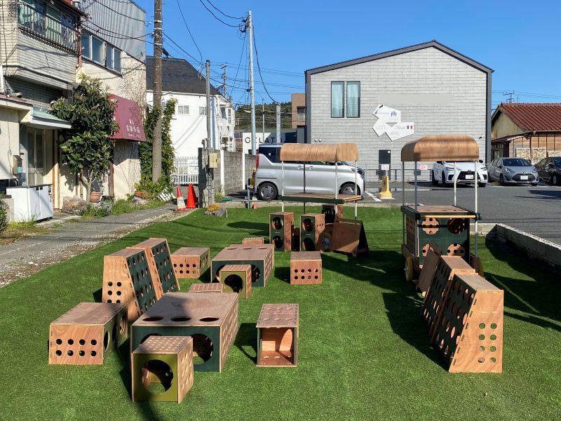 鎌倉市御成町の賃貸物件/敷地（工事前）｜空き地だったころ。商店街真ん中のコモンな広場として愛され、延べ4,000人以上が訪れました。