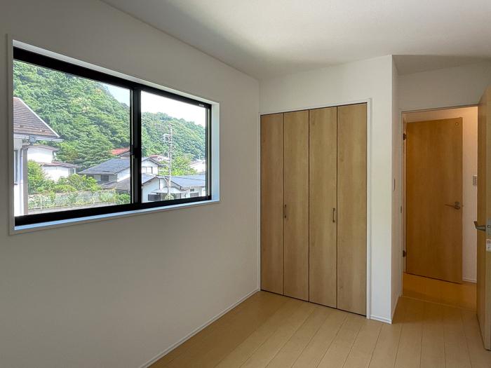 鎌倉市浄明寺四丁目の売買物件/北東側5.1帖洋室