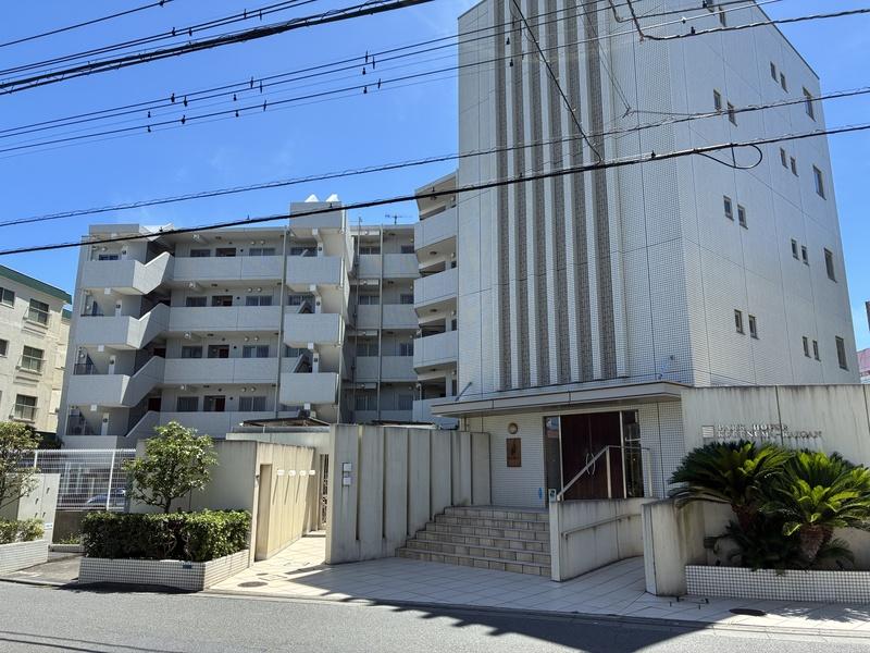 藤沢市鵠沼海岸二丁目の賃貸物件/建物外観です