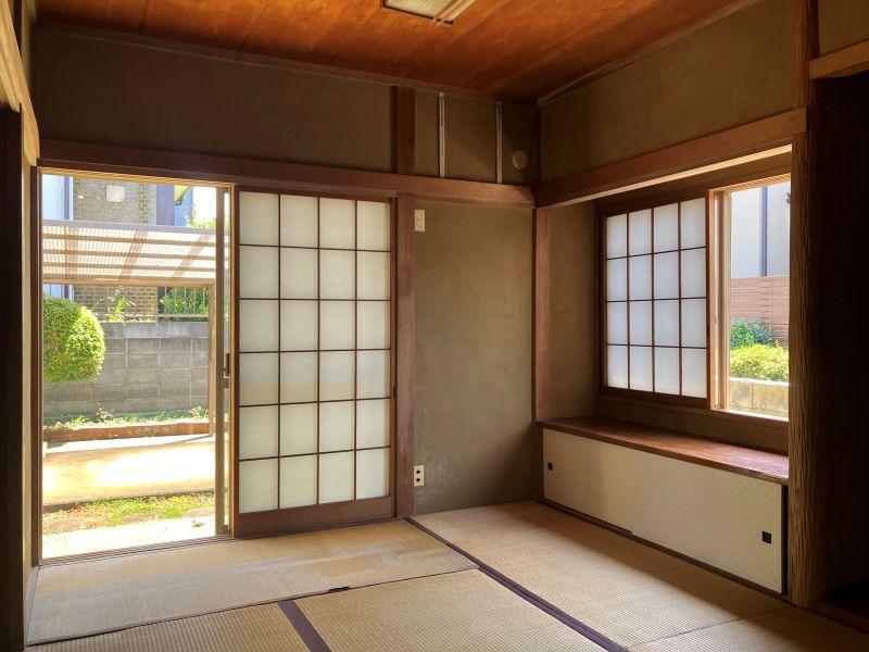 鎌倉市寺分 の売買物件/1階和室1｜この部屋も庭に面していますよ。