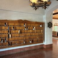 逗子市小坪五丁目の売買物件/共用部｜ポストもレトロです