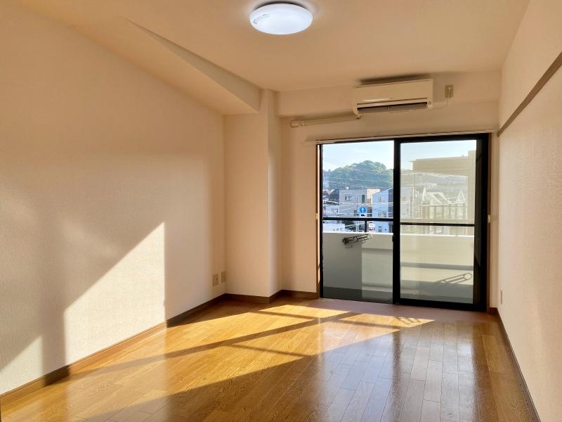 鎌倉市津西一丁目の賃貸物件/中央洋室8帖│WICもあります。個室にいいですね
