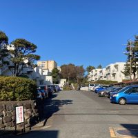 藤沢市辻堂太平台二丁目の売買物件/1号棟と2号棟の間に駐車場