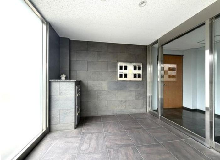横浜市中区山手町の売買物件/エントランス