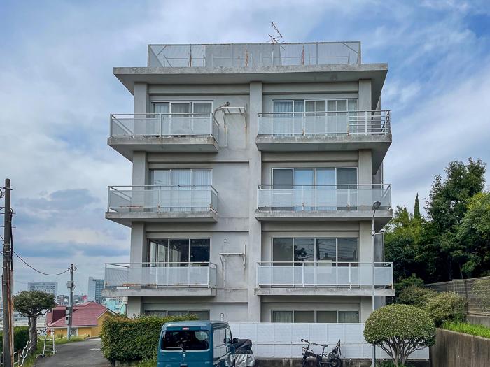 横浜市中区山手町の売買物件/ヴィンテージマンションらしい佇まい