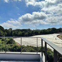 三浦市菊名の売買物件/ルーフバルコニー｜三浦野菜のすくすく育つ畑が広がっています