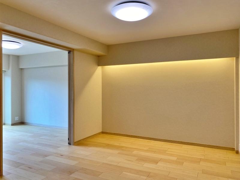 鎌倉市台三丁目の売買物件/LDK10帖│引き戸を開くと、つながりのある空間に