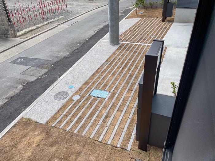 鎌倉市長谷一丁目の売買物件/道路からのアプローチ