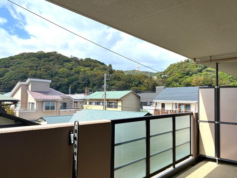中郡大磯町大磯の賃貸物件/海と逆方向を見ると、マウンテービュー。紅葉が楽しみ