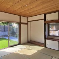 藤沢市鵠沼海岸三丁目の賃貸物件/和室8帖│陽当たりが良く、ぱかぽかと心地よい