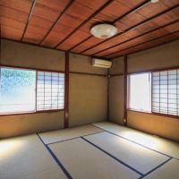 金沢市東山２丁目の賃貸物件/２階８畳和室