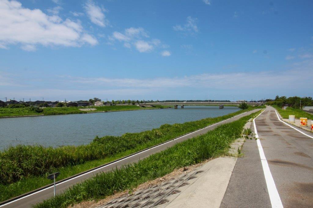 金沢市松村の売買物件/犀川沿いを散歩できます