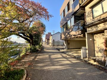 金沢市片町2丁目の賃貸物件/その最前列、空席です。