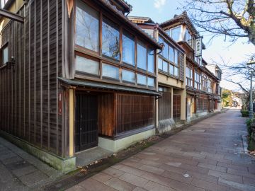 金沢市主計町の賃貸物件/たゆたう流れ、漂ういろけ