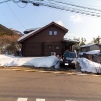 白山市八幡町の売買物件/一見するとログハウスとは思えない外観