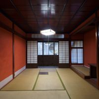 金沢市石引の賃貸物件/町家＋土蔵＋倉庫：町家のベンガラの茶室