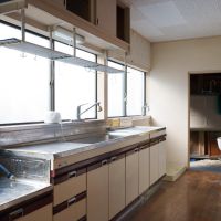 金沢市石引の賃貸物件/町家＋土蔵＋倉庫：１階納戸部分にあるキッチン
