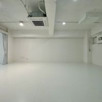 金沢市弥生の賃貸物件/壁が白だと商品も映えそうです