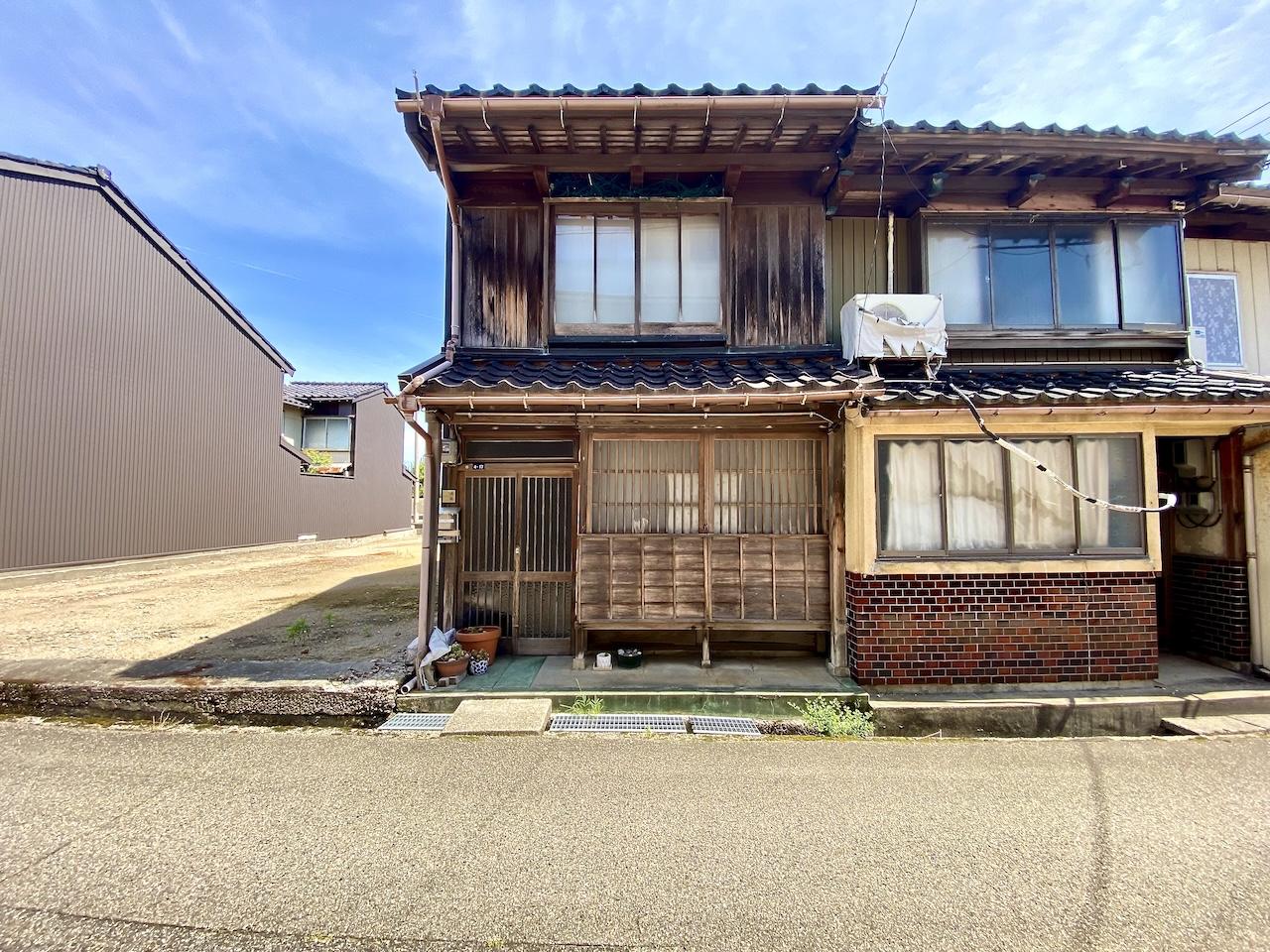 富山県射水市八幡町の売買物件/新築では決して出せない風格