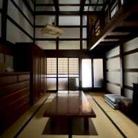富山県射水市八幡町の売買物件/玄関横にも部屋があります