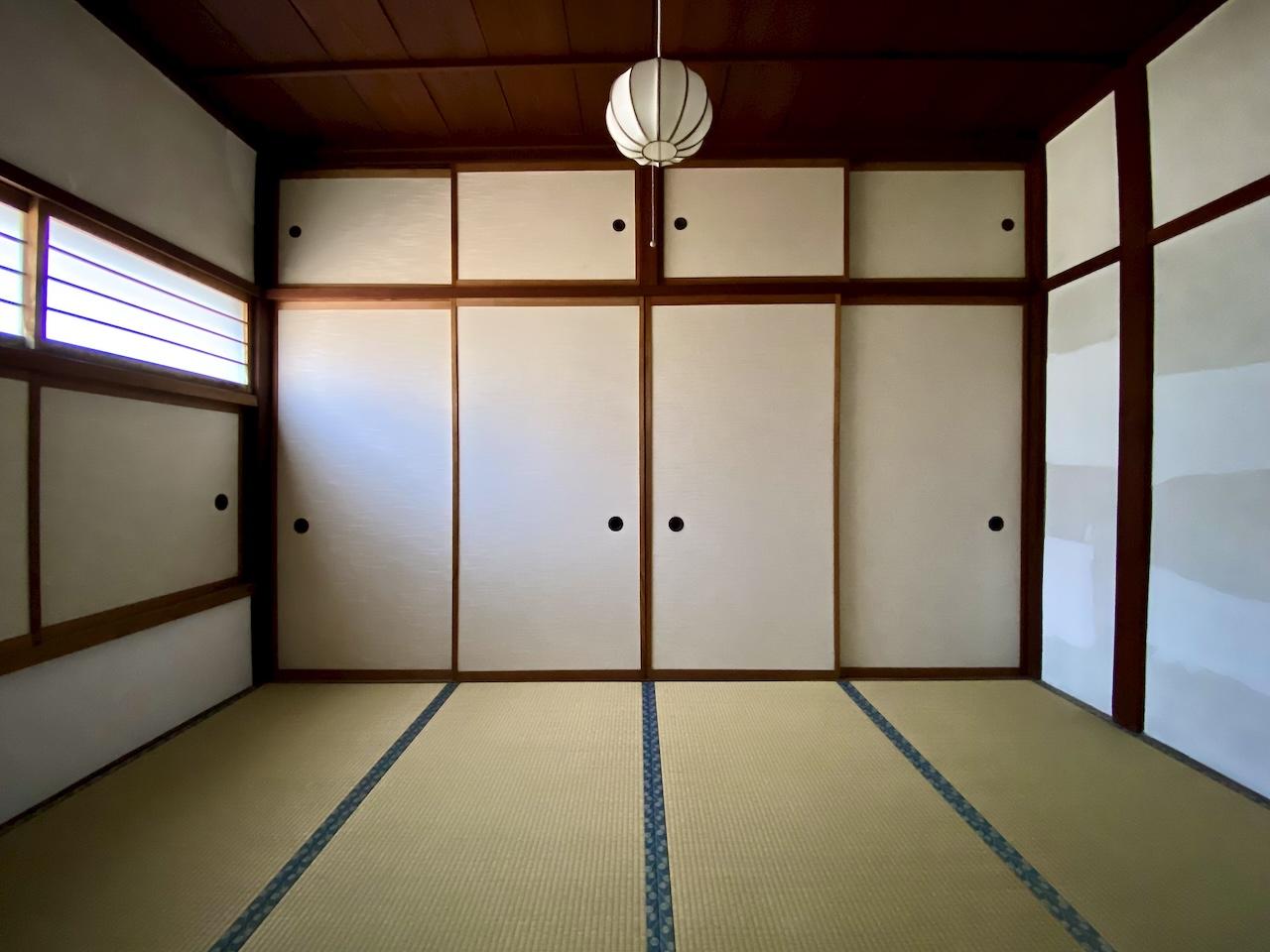 富山県射水市八幡町の売買物件/4帖和室