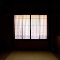 富山県射水市八幡町の売買物件/格子戸