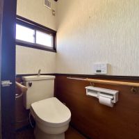 富山県射水市八幡町の売買物件/トイレ