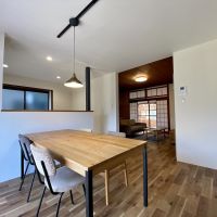 石川県かほく市白尾カの賃貸物件/キッチンからダイニングを見渡せます
