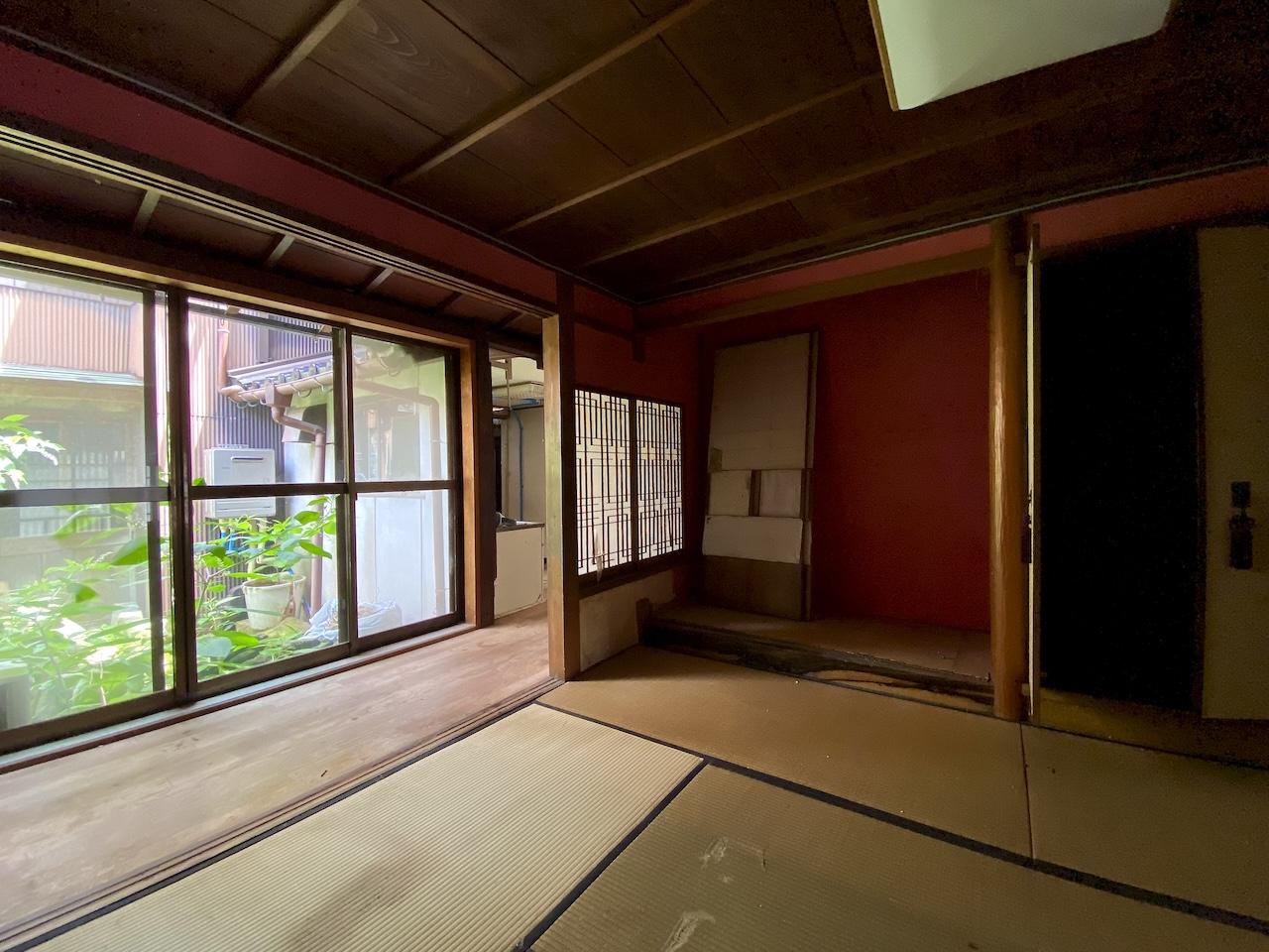 金沢市此花町の賃貸物件/中庭があるので光は抜けていきます