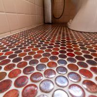 金沢市寺町5丁目の賃貸物件/トイレのタイルの釉薬が可愛いです