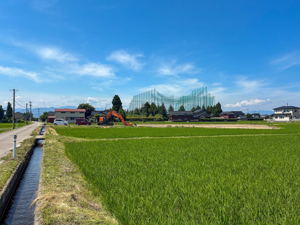 富山県砺波市の売買物件/散居村が点在する砺波平野の宅地と田んぼのご紹介