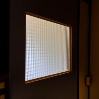 金沢市東山の賃貸物件/敢えてトイレのガラスも型板ガラスに